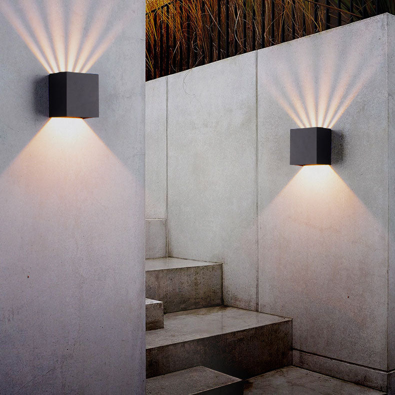 Elstree Wall Light