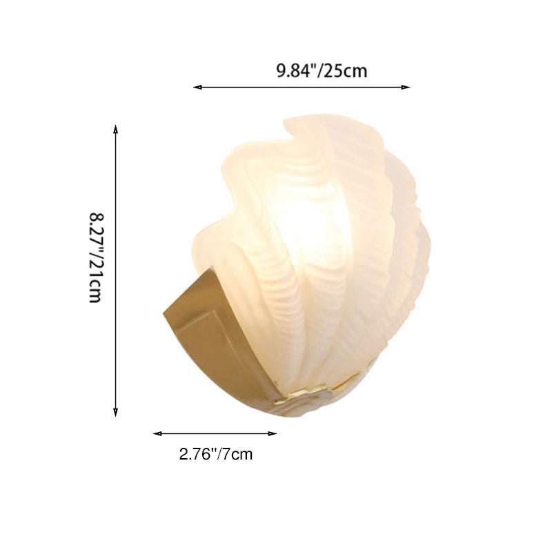 Kirielle Art Deco Brass Wall Sconce with Shell-Shaped Glass Shade for Bedroom
