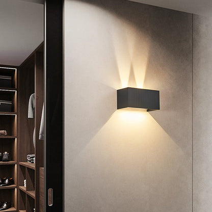 Argentelle Minimalist Aluminum LED Wall Sconce Adjustable Beam for Entryway Reading