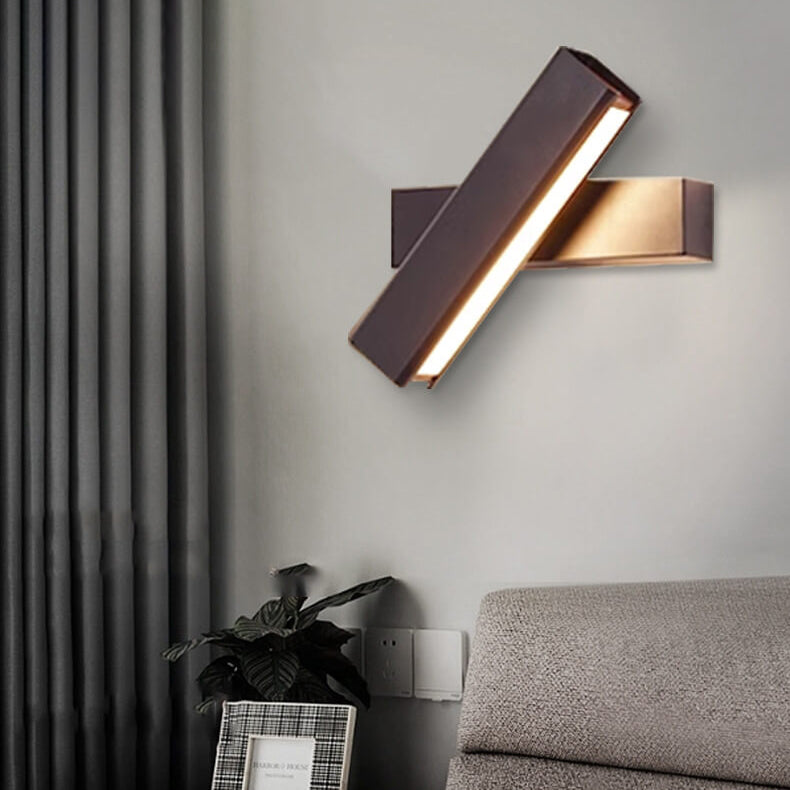 Quintaine Wall Sconce