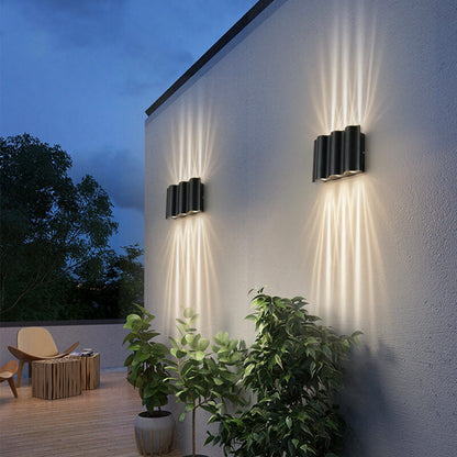 Ravielle Weatherproof Wave Aluminum LED Outdoor Wall Light for Patio and Entryway