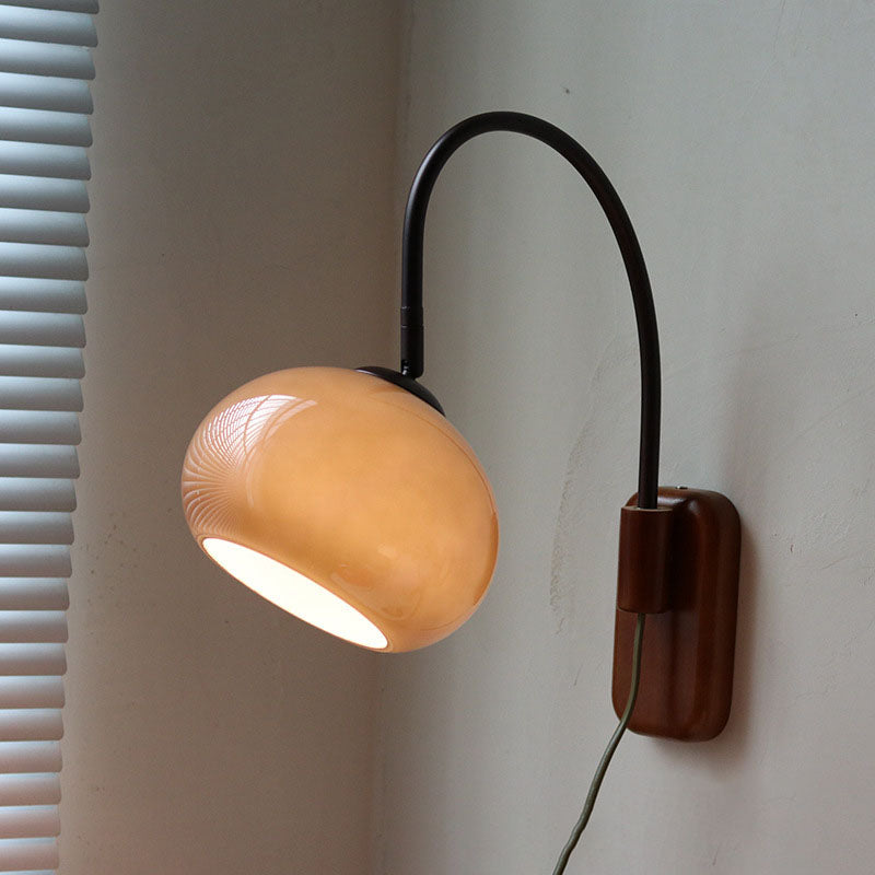 Brisenne Wall Sconce