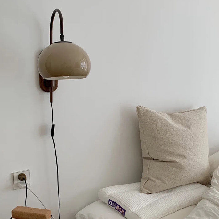 Brisenne Wall Sconce
