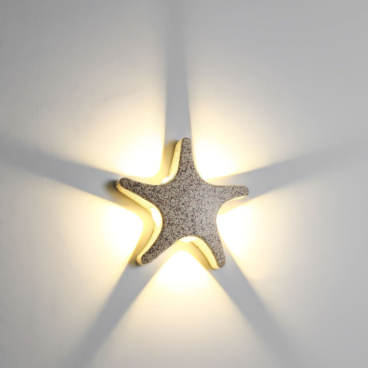 Lisandre Wall Sconce