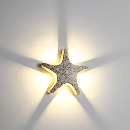 Lisandre Wall Sconce