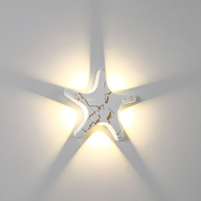 Lisandre Wall Sconce