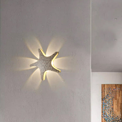 Lisandre Wall Sconce