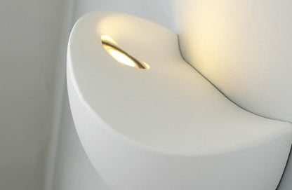 Zorielle Modern Half-Round Aluminum LED Wall Sconce for Living Room Accent