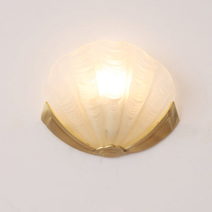 Kirielle Art Deco Brass Wall Sconce with Shell-Shaped Glass Shade for Bedroom