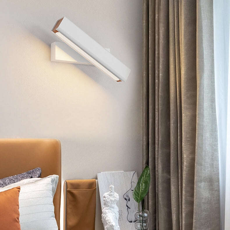 Quintaine Wall Sconce