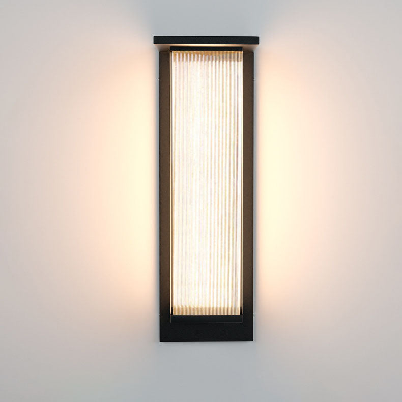 Duvalier Outdoor Wall Light