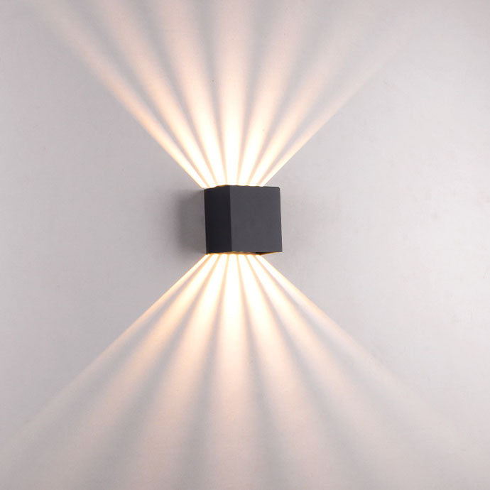 Elstree Wall Light
