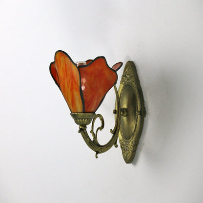 Gildamere Vintage Tiffany Stained Glass Iron Wall Sconce for Hallway Accent Lighting