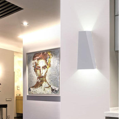 Tregarth Wall Sconce