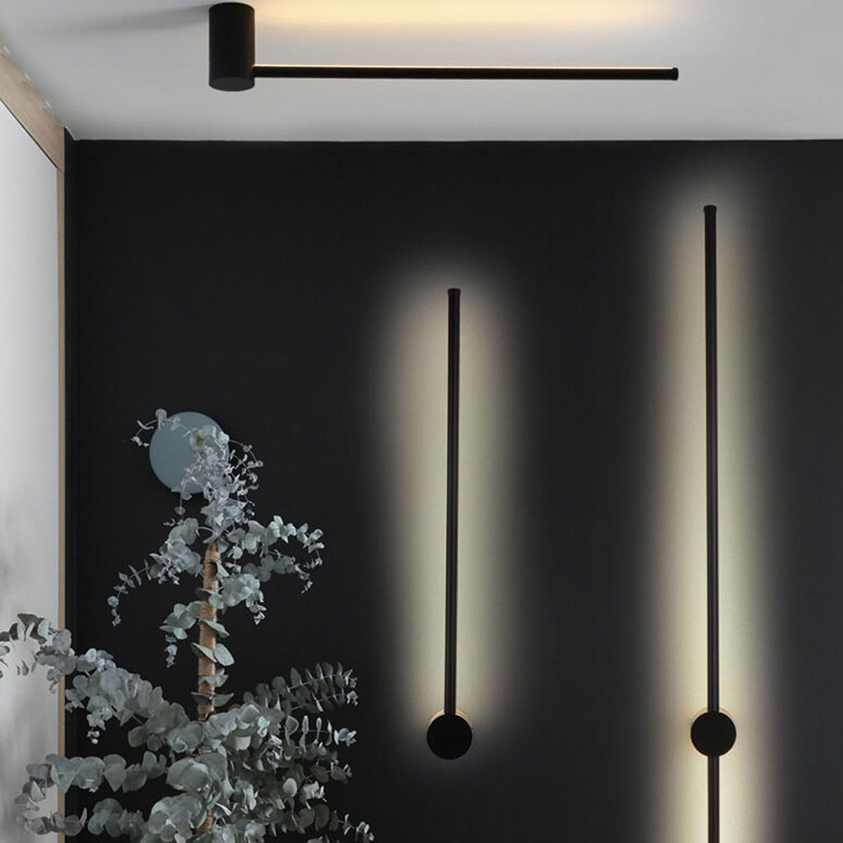 Xiomara Minimalist Aluminum LED Strip Wall Sconce with Dimmable Glow for Hallway Lighting