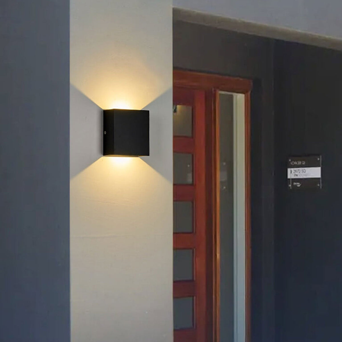 Grenadine Wall Light