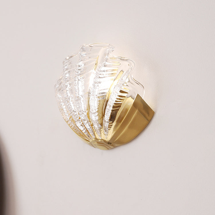 Kirielle Art Deco Brass Wall Sconce with Shell-Shaped Glass Shade for Bedroom