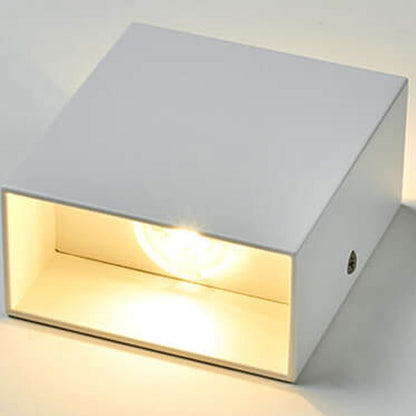 Grenadine Wall Light