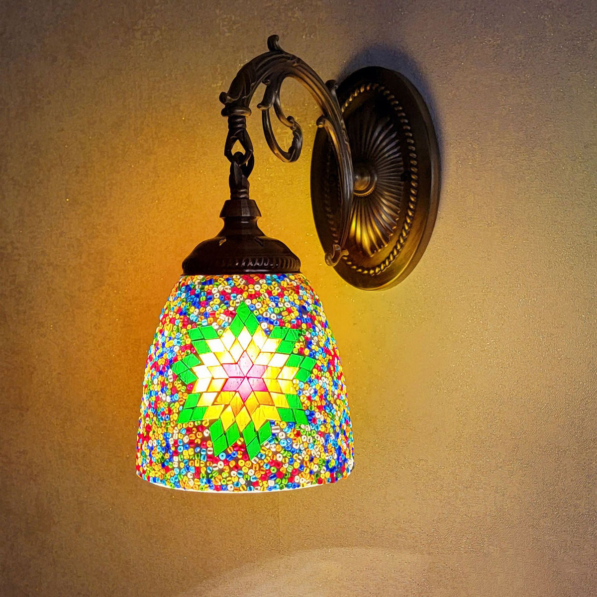 Jourdaine Tiffany-Style Iron Dome Wall Sconce with Stained Glass Shade for Bedroom
