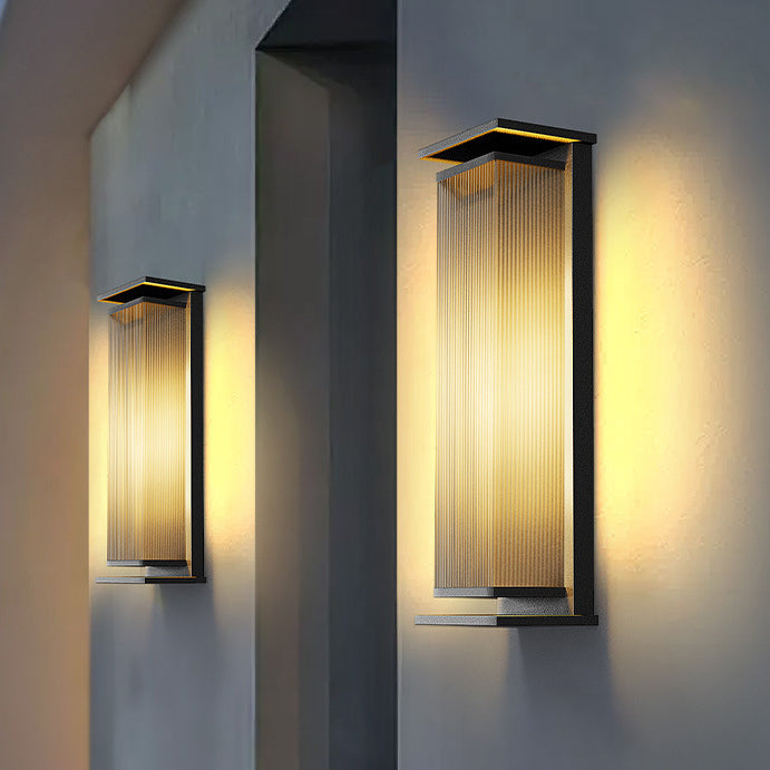 Illyria Wall Sconce