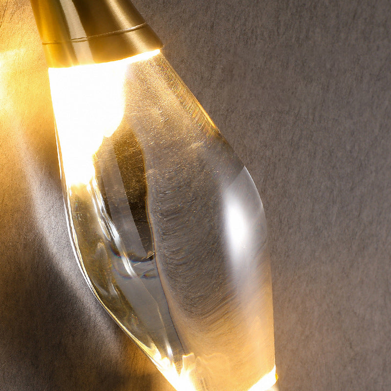 Gravelle Art Deco Brass Waterdrop Crystal Wall Sconce for Hallway and Entryway Lighting