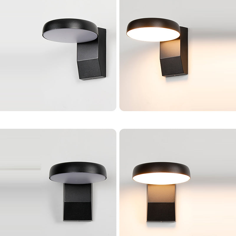 Thornbury Wall Light