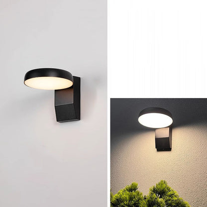 Thornbury Wall Light