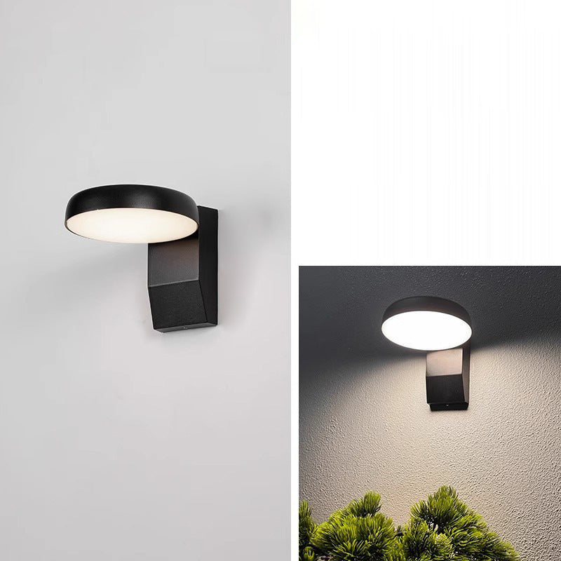 Thornbury Wall Light