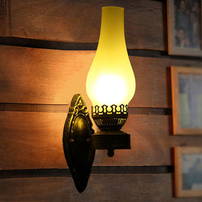 Briolette Retro Bronze Metal Glass Wall Sconce Kerosene-Style for Entryway Ambiance