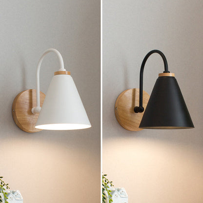 Selwyn Wall Sconce