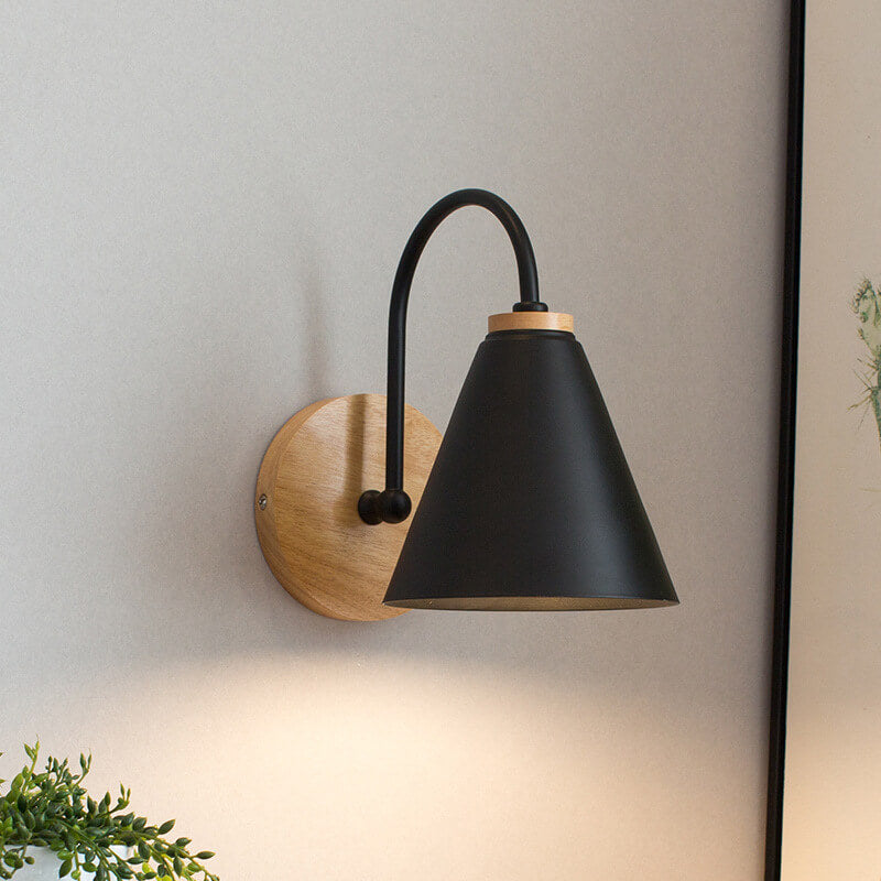 Selwyn Wall Sconce