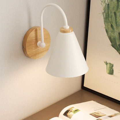 Selwyn Wall Sconce