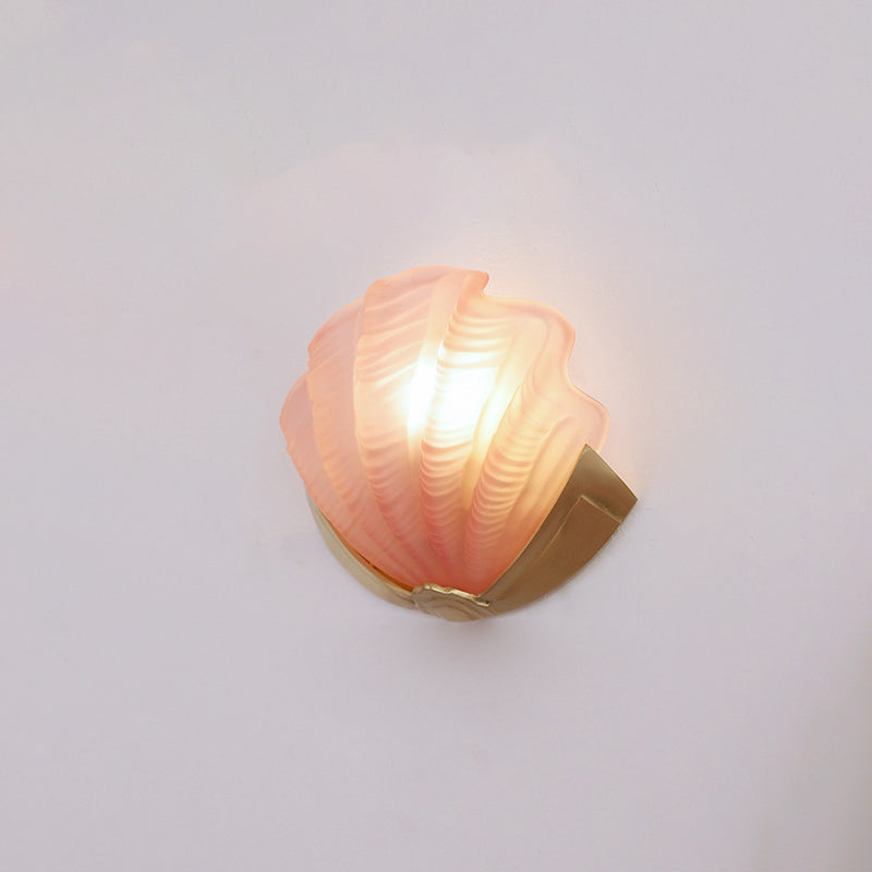 Kirielle Art Deco Brass Wall Sconce with Shell-Shaped Glass Shade for Bedroom
