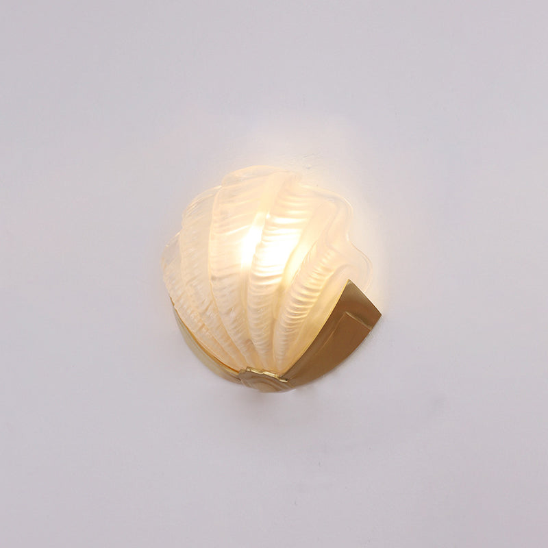 Kirielle Art Deco Brass Wall Sconce with Shell-Shaped Glass Shade for Bedroom