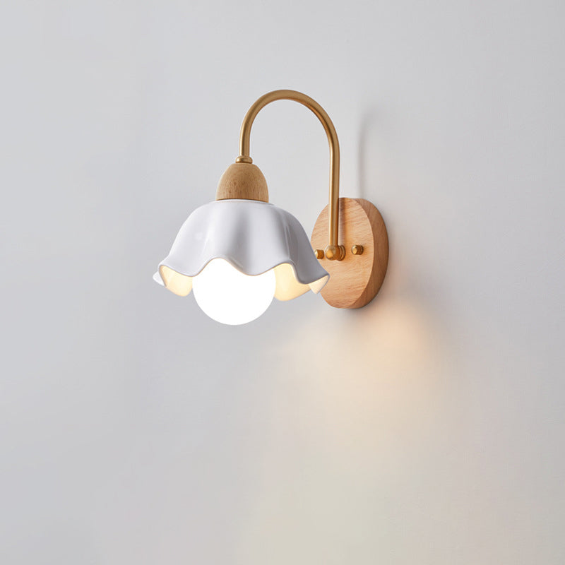 Montaigne Wall Sconce