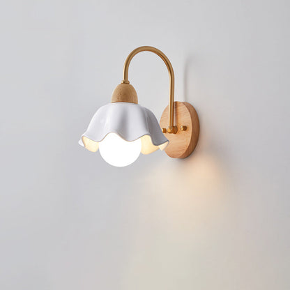 Montaigne Wall Sconce