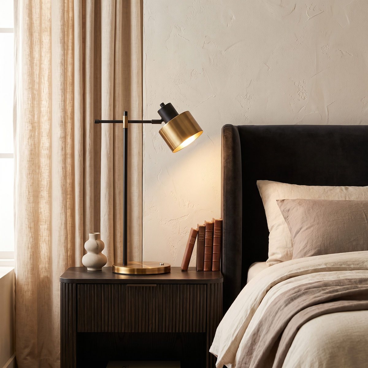 Sablette Modern Iron Table Lamp with Warm E27 Glow for Bedroom Nightstands