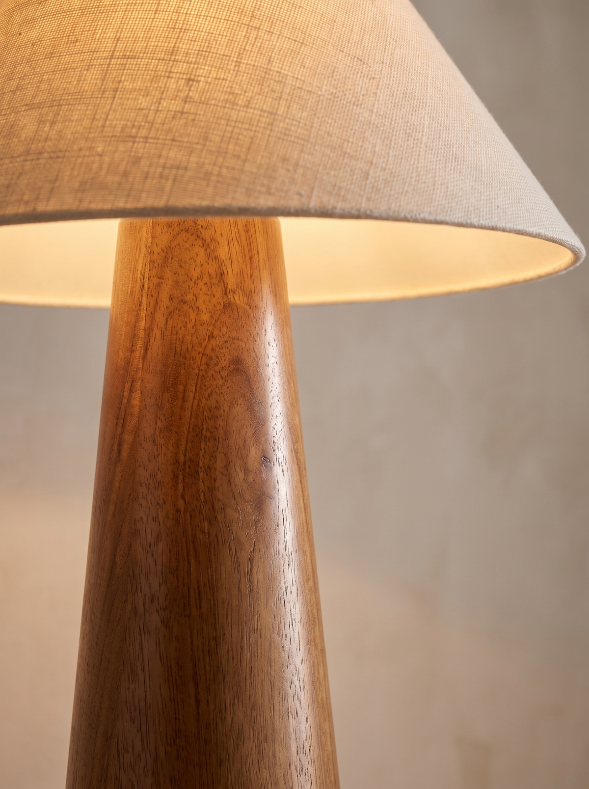 Verdoni close up, Light on Your Terms
