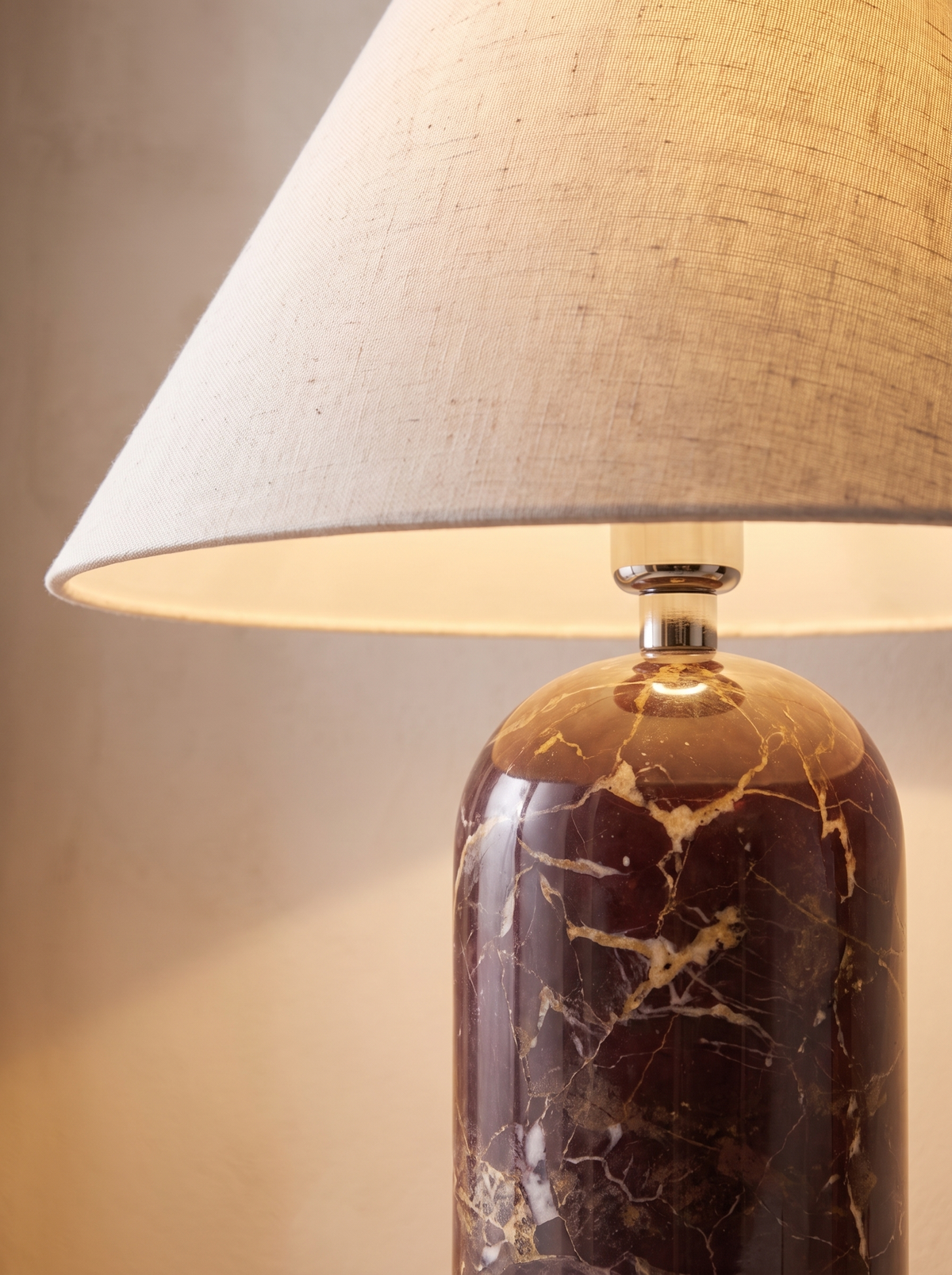 Vionelle close up, Light on Your Terms