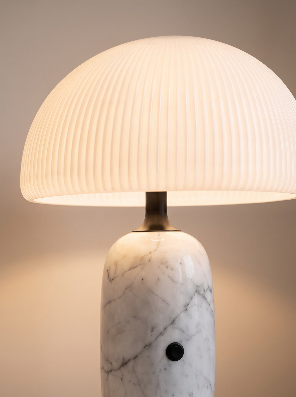 Opaline close up, A Glow Worth Coming Home To