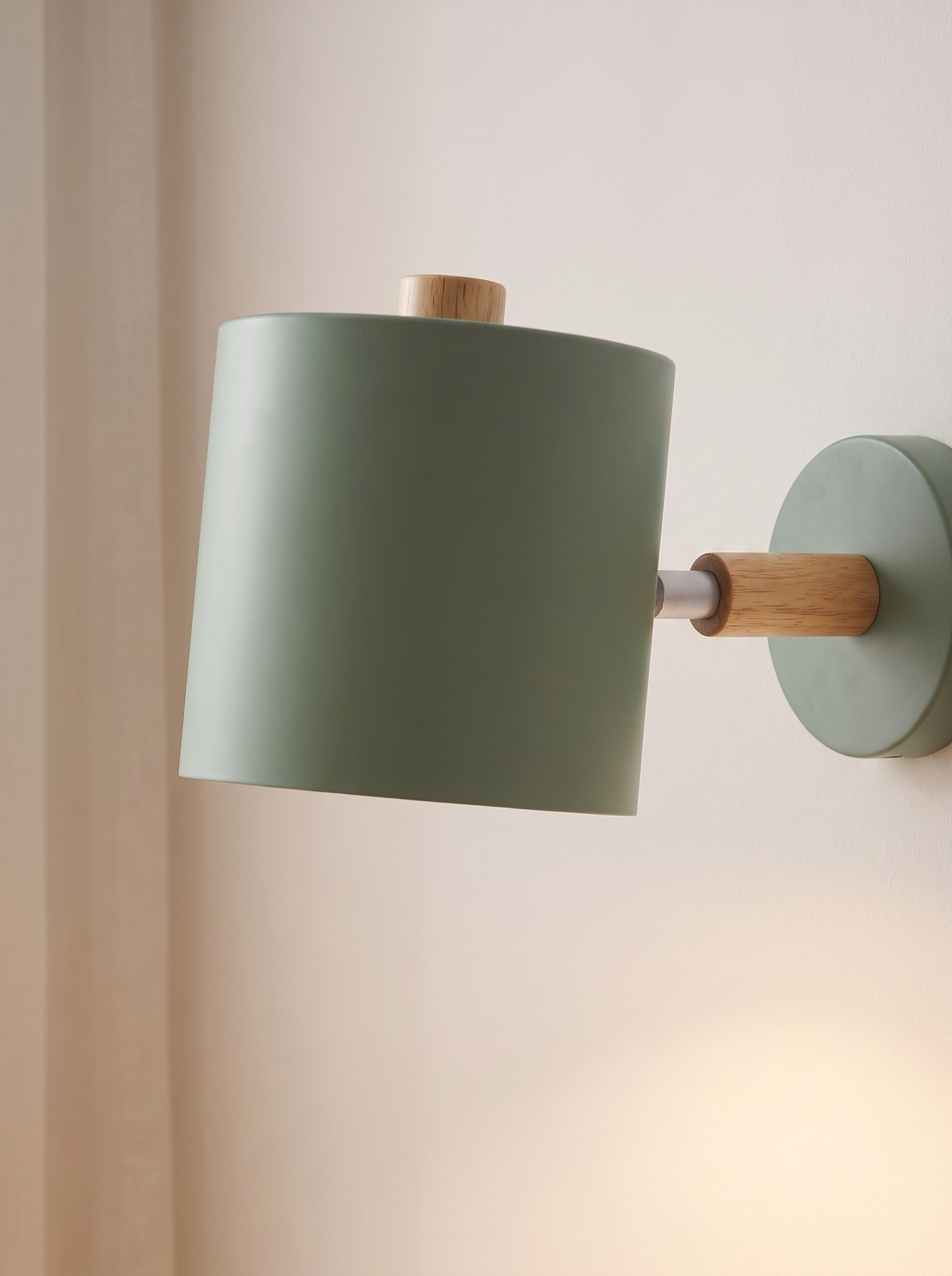 Damascena wall sconce close up, Sculpted, Not Assembled