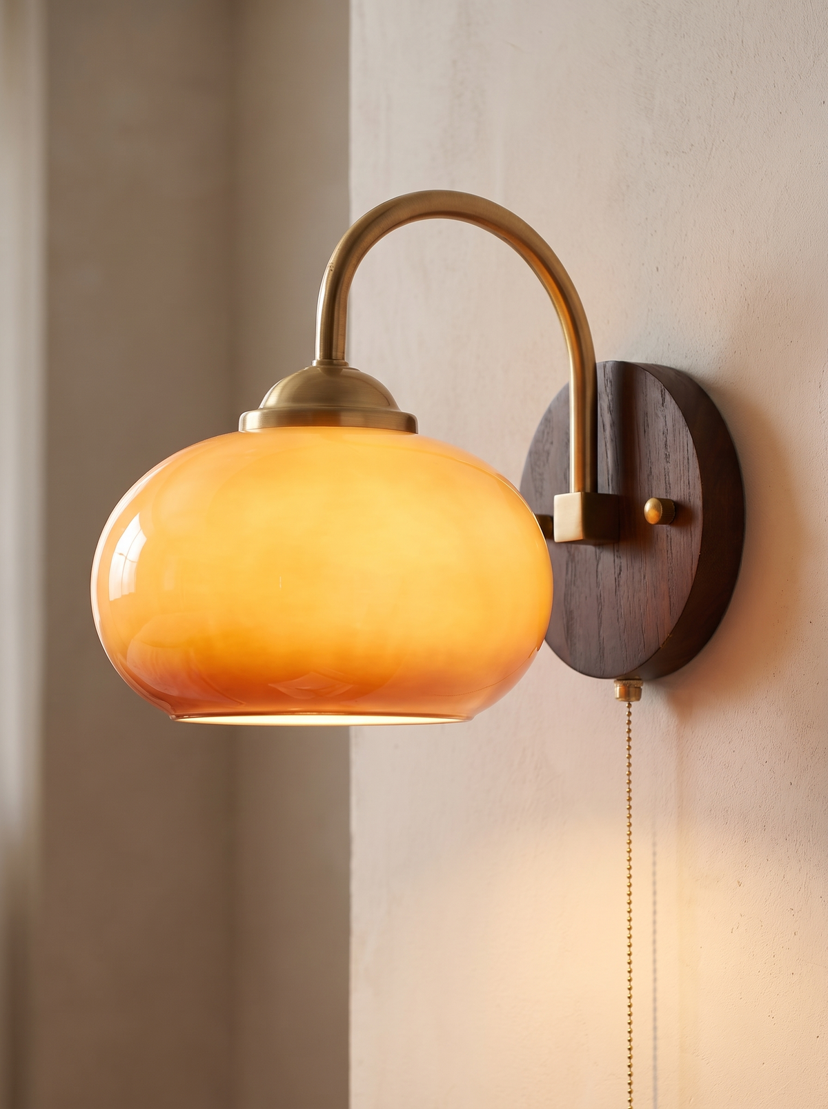 Celestienne wall sconce close up, Free Your Nightstand