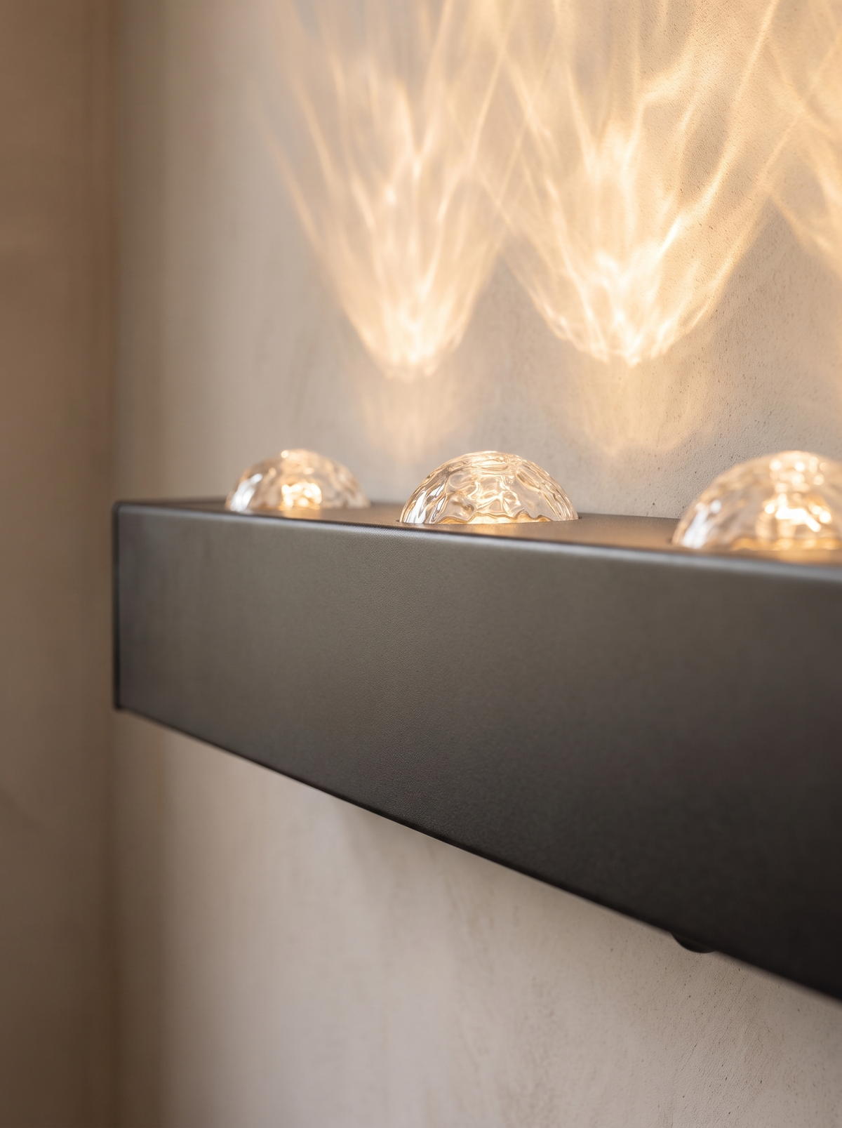 Orlenna wall sconce close up, Free Your Nightstand