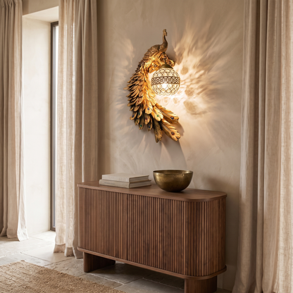 Quiviera European Resin Crystal LED Wall Sconce for Hallway and Stairwell Lighting