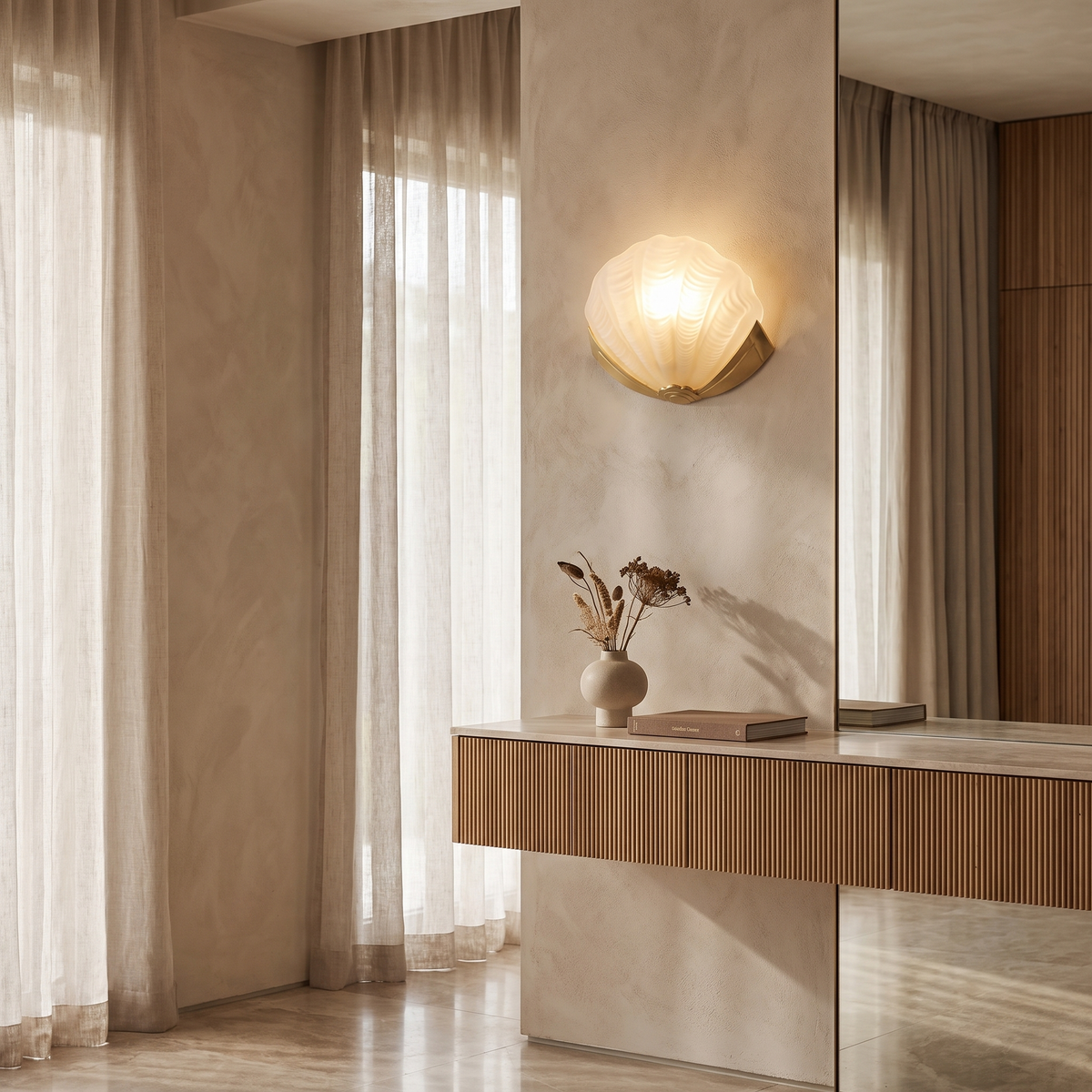 Kirielle Art Deco Brass Wall Sconce with Shell-Shaped Glass Shade for Bedroom