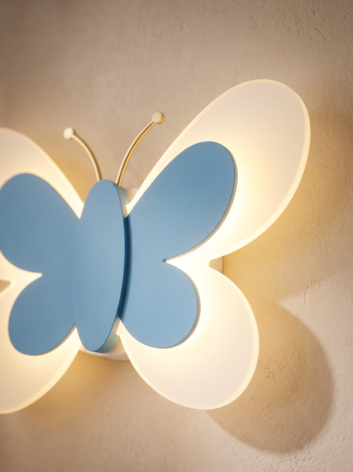 Havenlyn wall sconce close up, Decades of Evenings