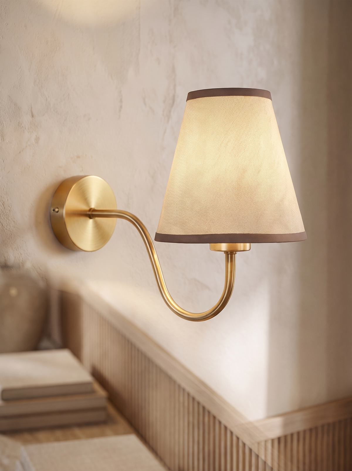 Perrelle wall sconce close up, Frame the Room