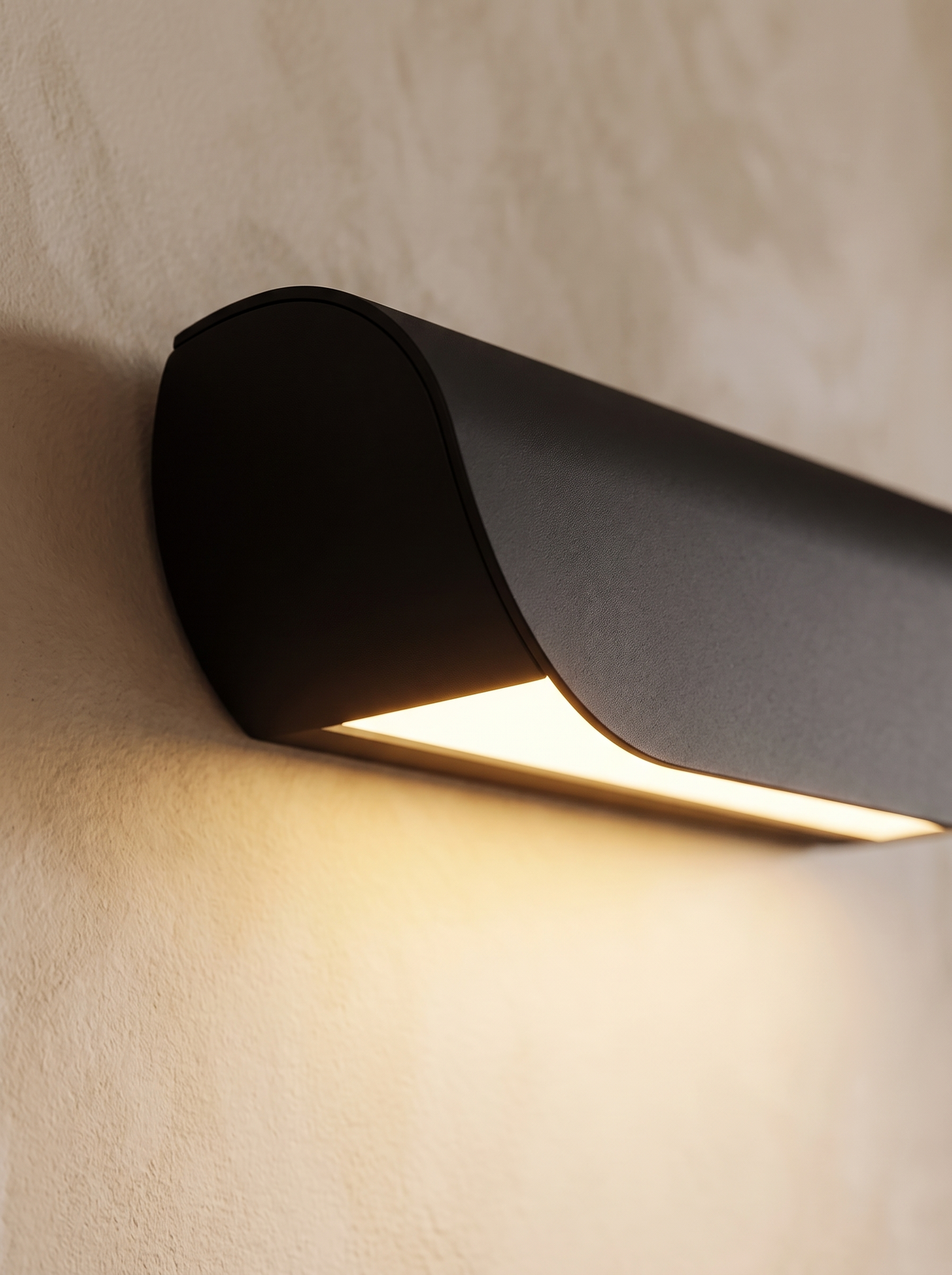 Winsloe wall sconce close up, Weather Is Not a Problem