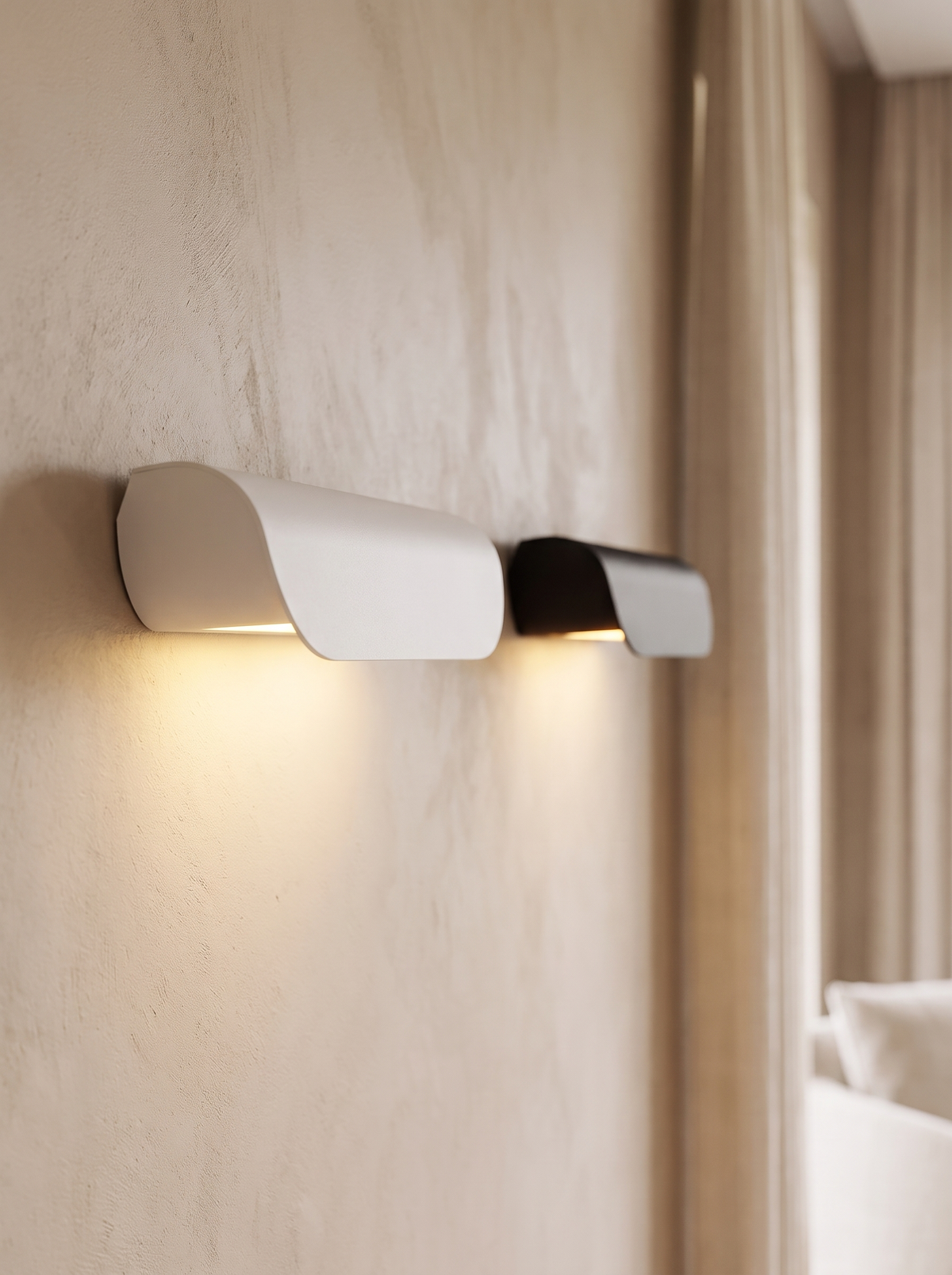 Winsloe wall sconce close up, Decades of Evenings