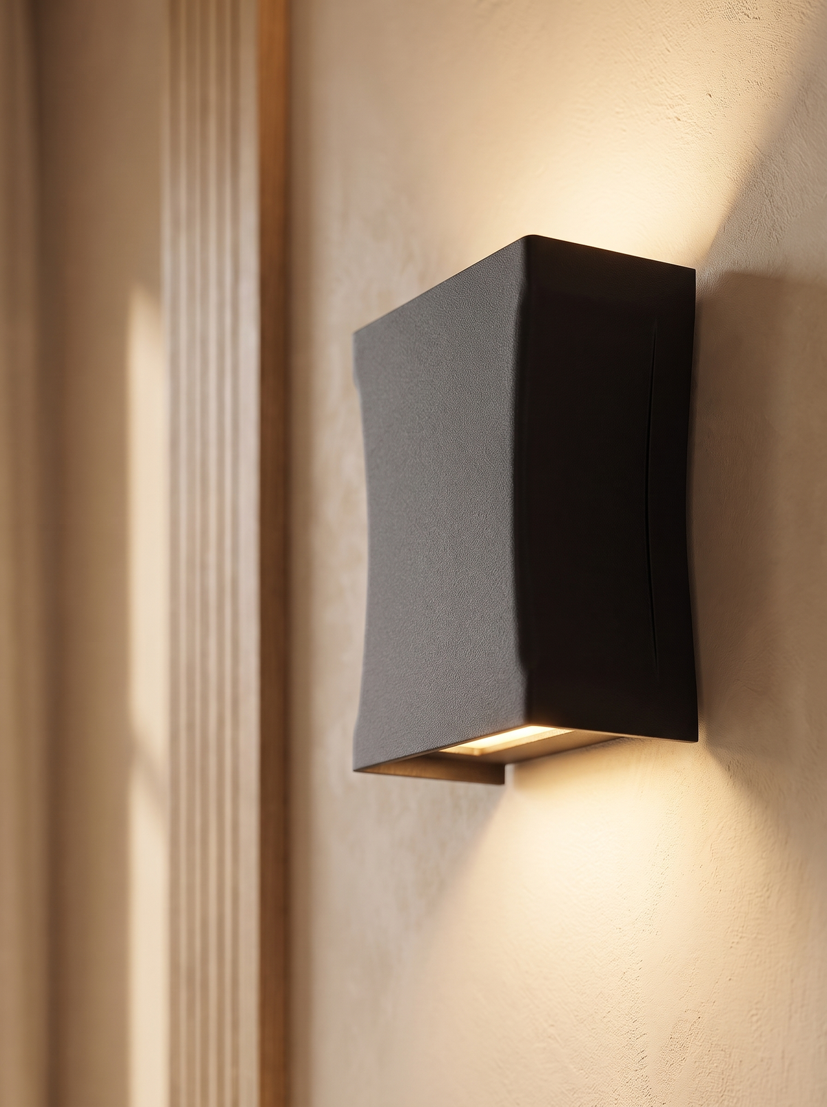Tempesta wall sconce close up, One Continuous Line